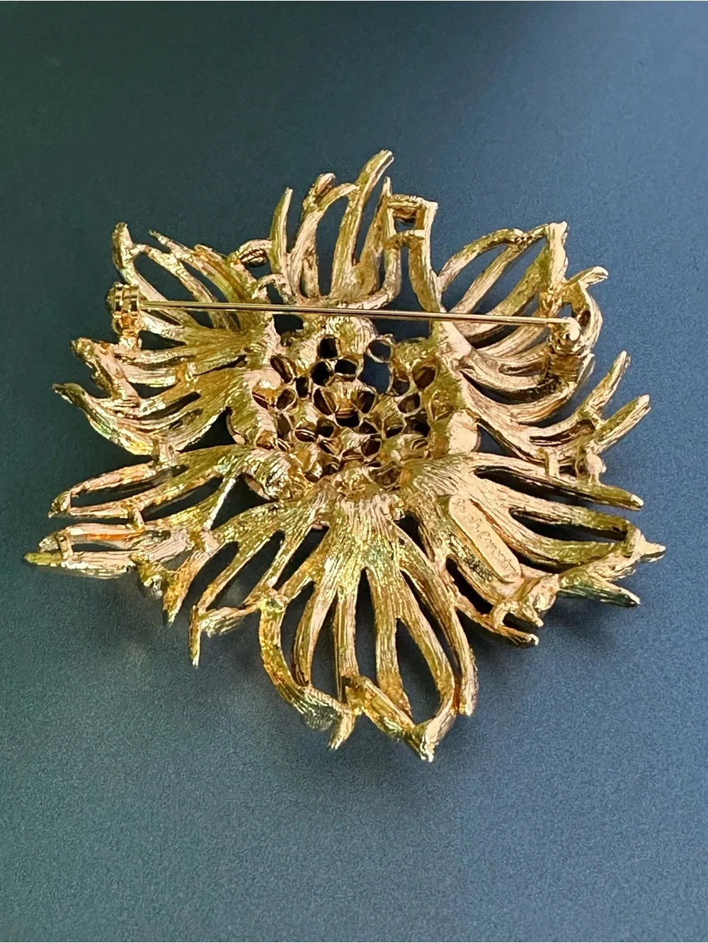Early 1950s Sarah Coventry Script Signed Flower Brooch Gold Tone Topaz Turquoise